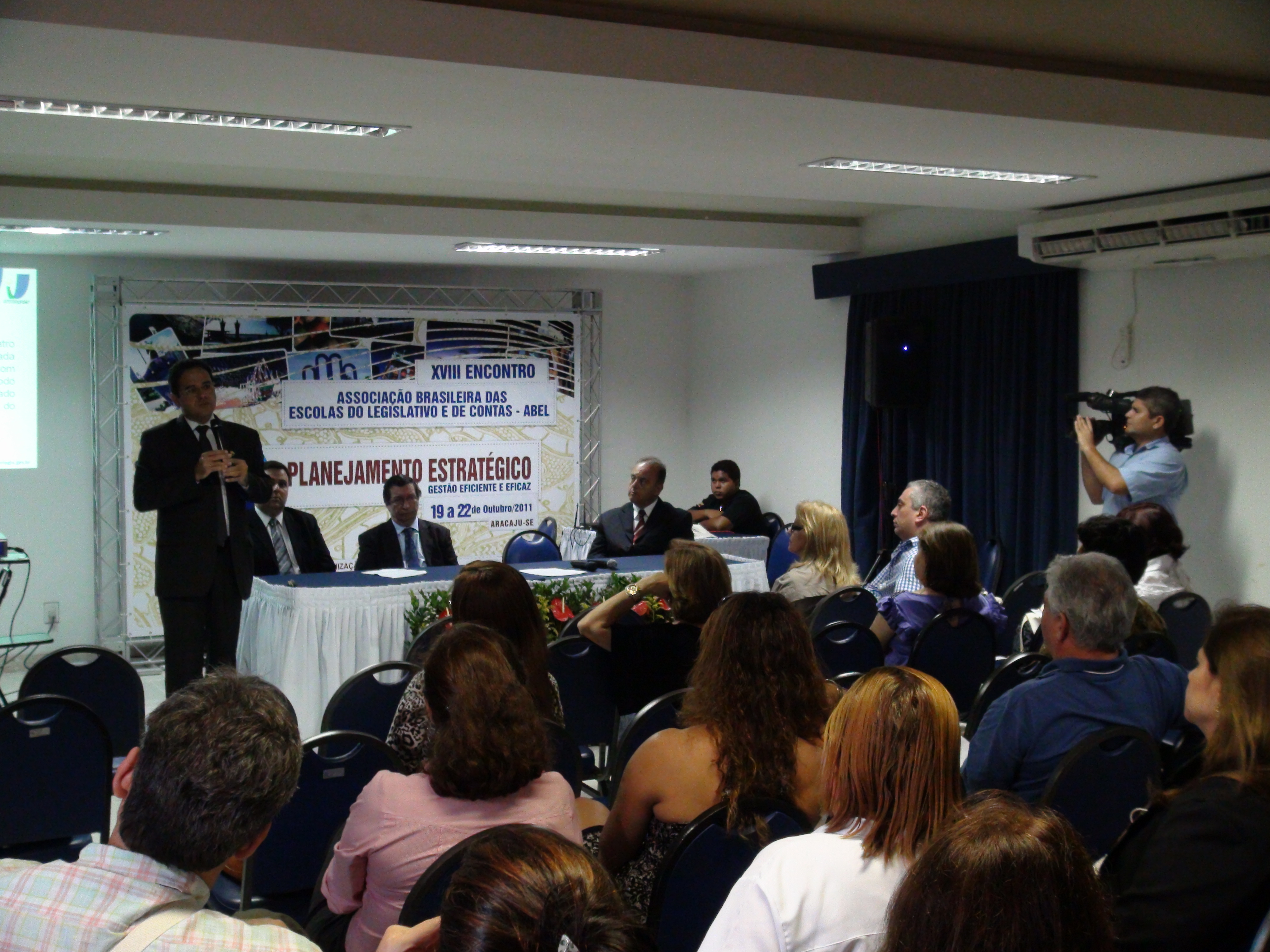 INTEGRAÇÃO - Haroldo Tajra detalha projeto para capacitar vereadores eleitos em 2012