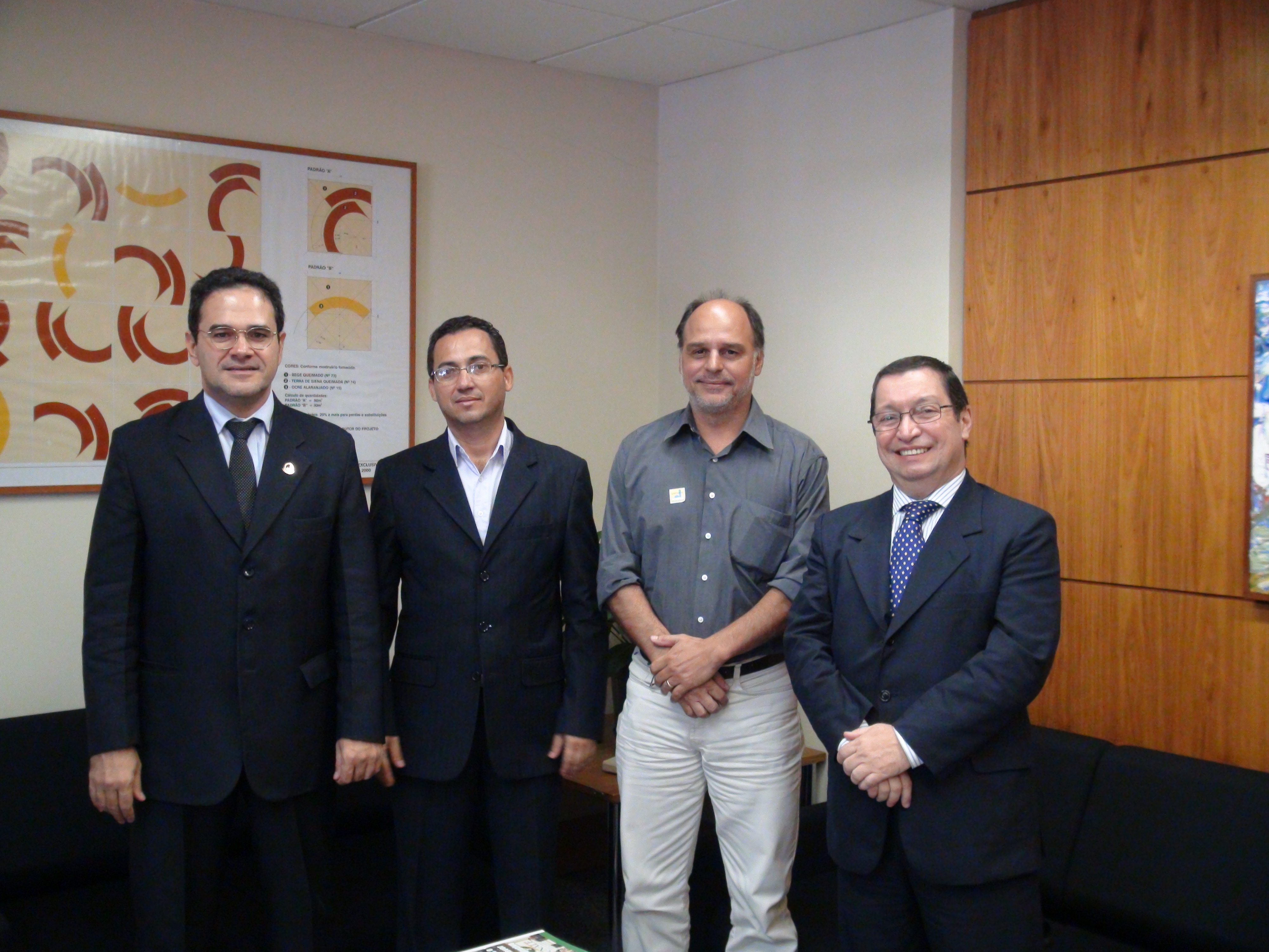 INTEGRAÇÃO - Câmara de São Miguel do Araguaia busca parceria com Interlegis