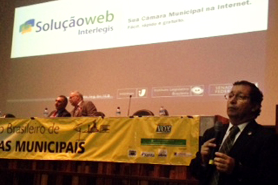 Interlegis faz apresentação sobre SoluçãoWeb em último dia do Congresso da Abracam
