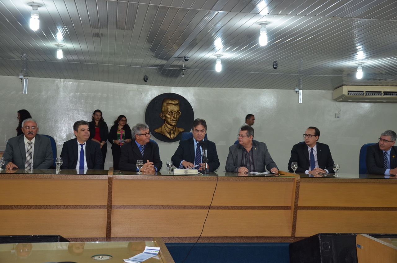 Câmara Municipal de Campina Grande abre Oficinas Interlegis em sessão especial