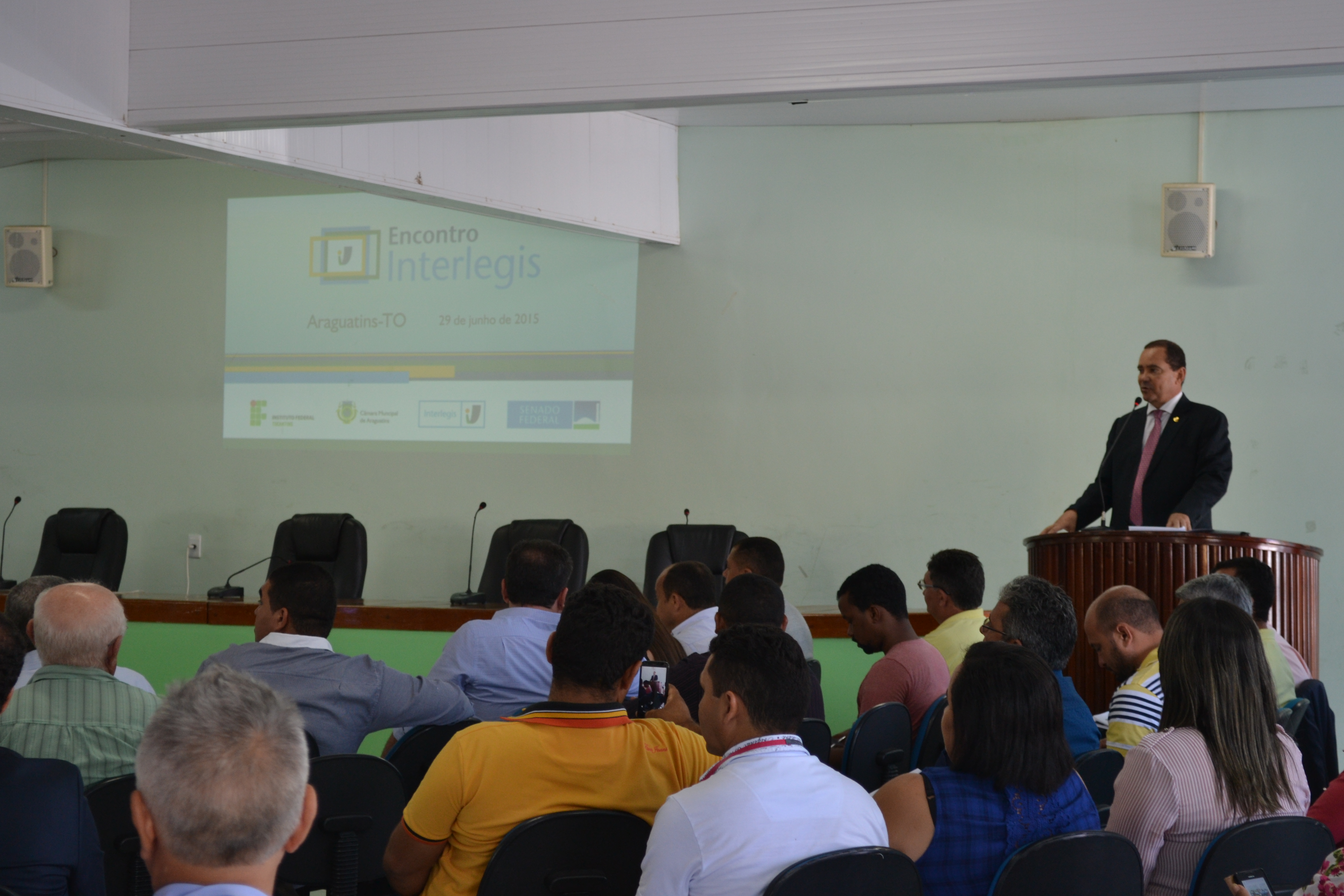 Senador Vicentinho Alves (PR-TO) abre Encontro Interlegis em Araguatins pregando transparência