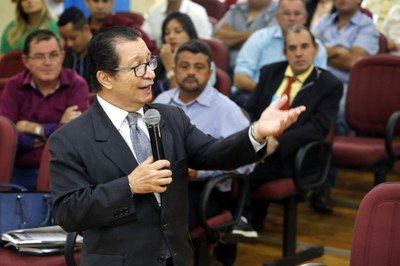 Cerimonial e o papel do vereador são temas no segundo dia de Encontro de Legisladores Municipais