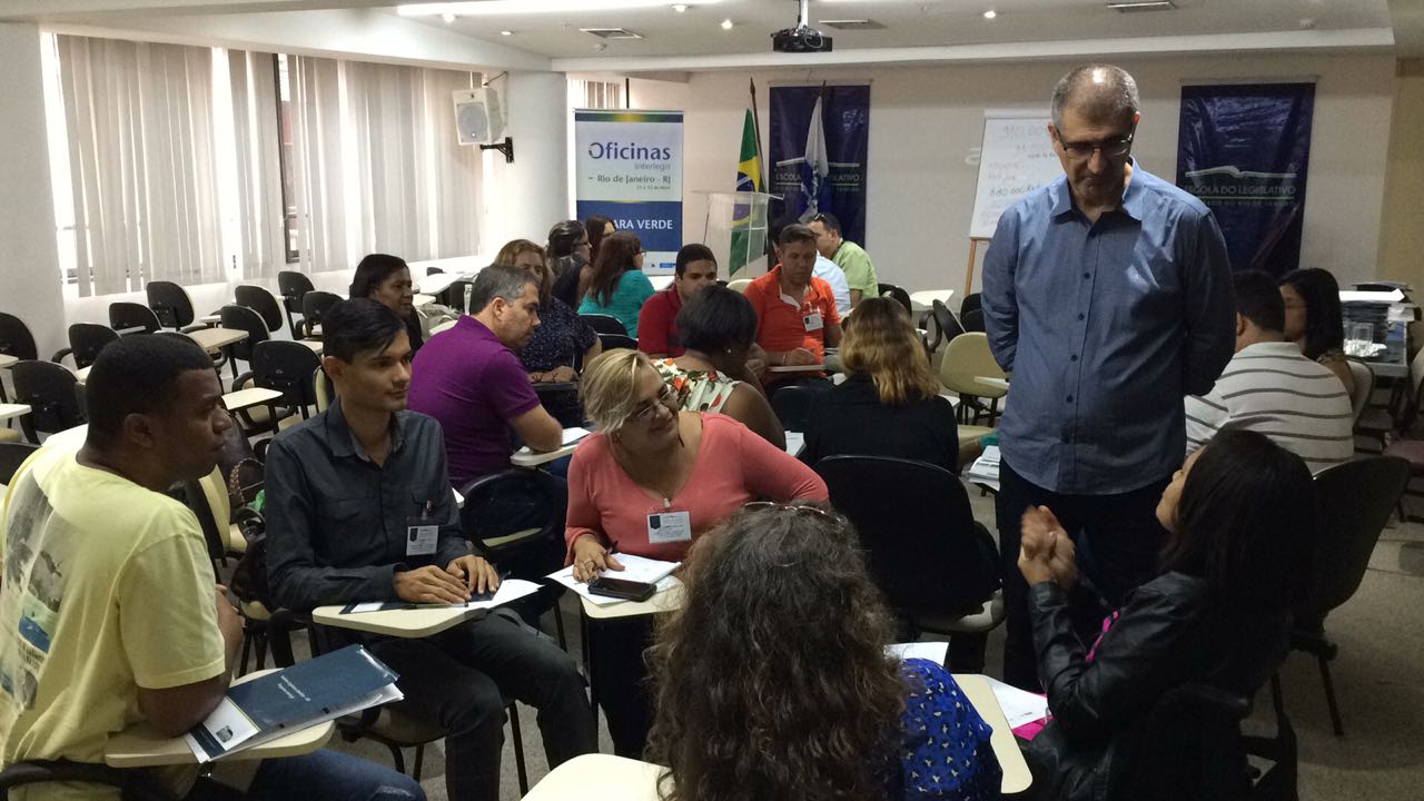 Participantes de treinamento do Interlegis no Rio preparam documento de “logística sustentável”