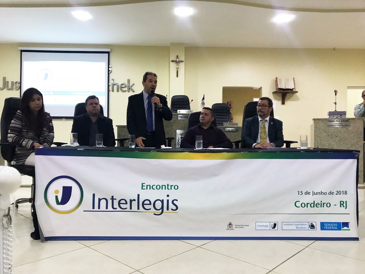 Senador Eduardo Lopes encerra Encontro Interlegis em Cordeiro (RJ)